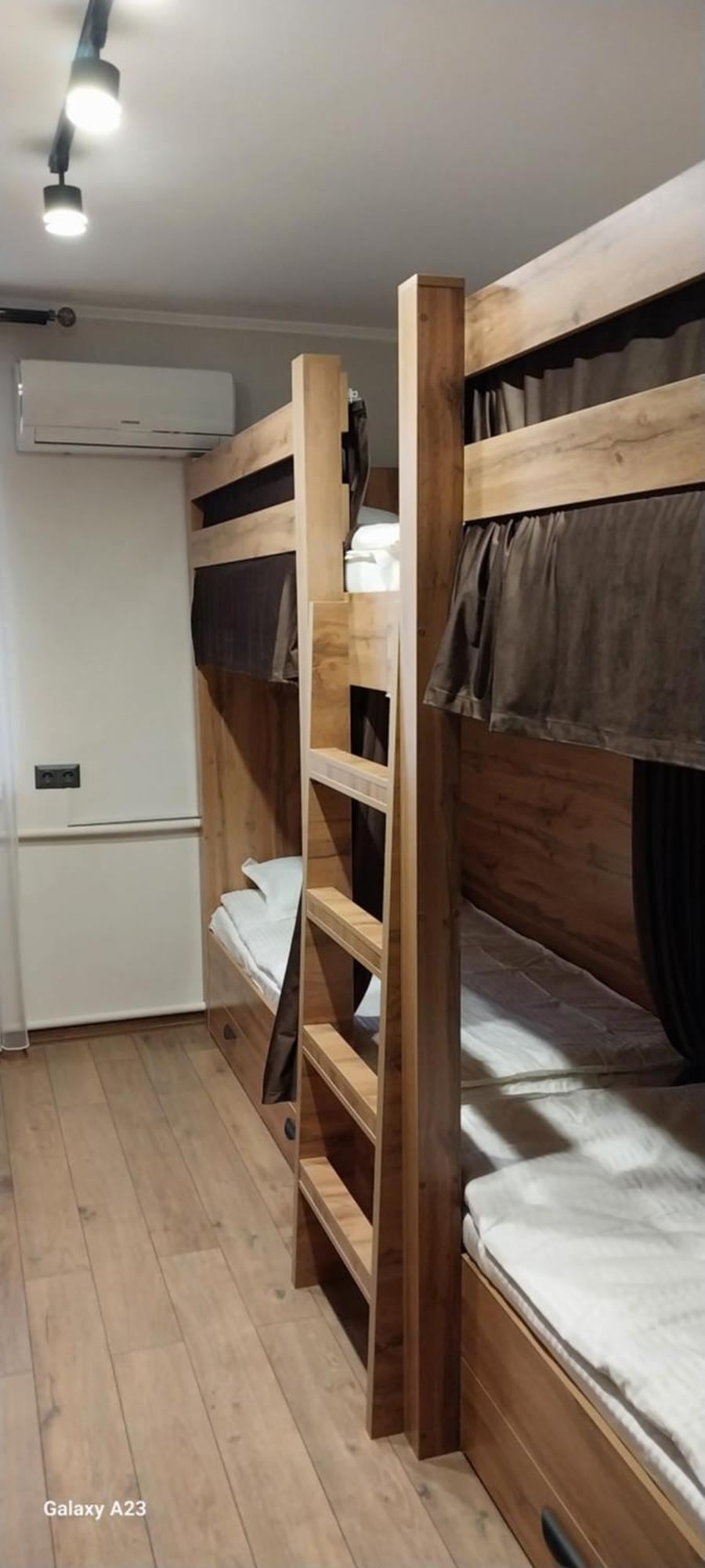 Cozy Hostel Bișkek Exterior foto