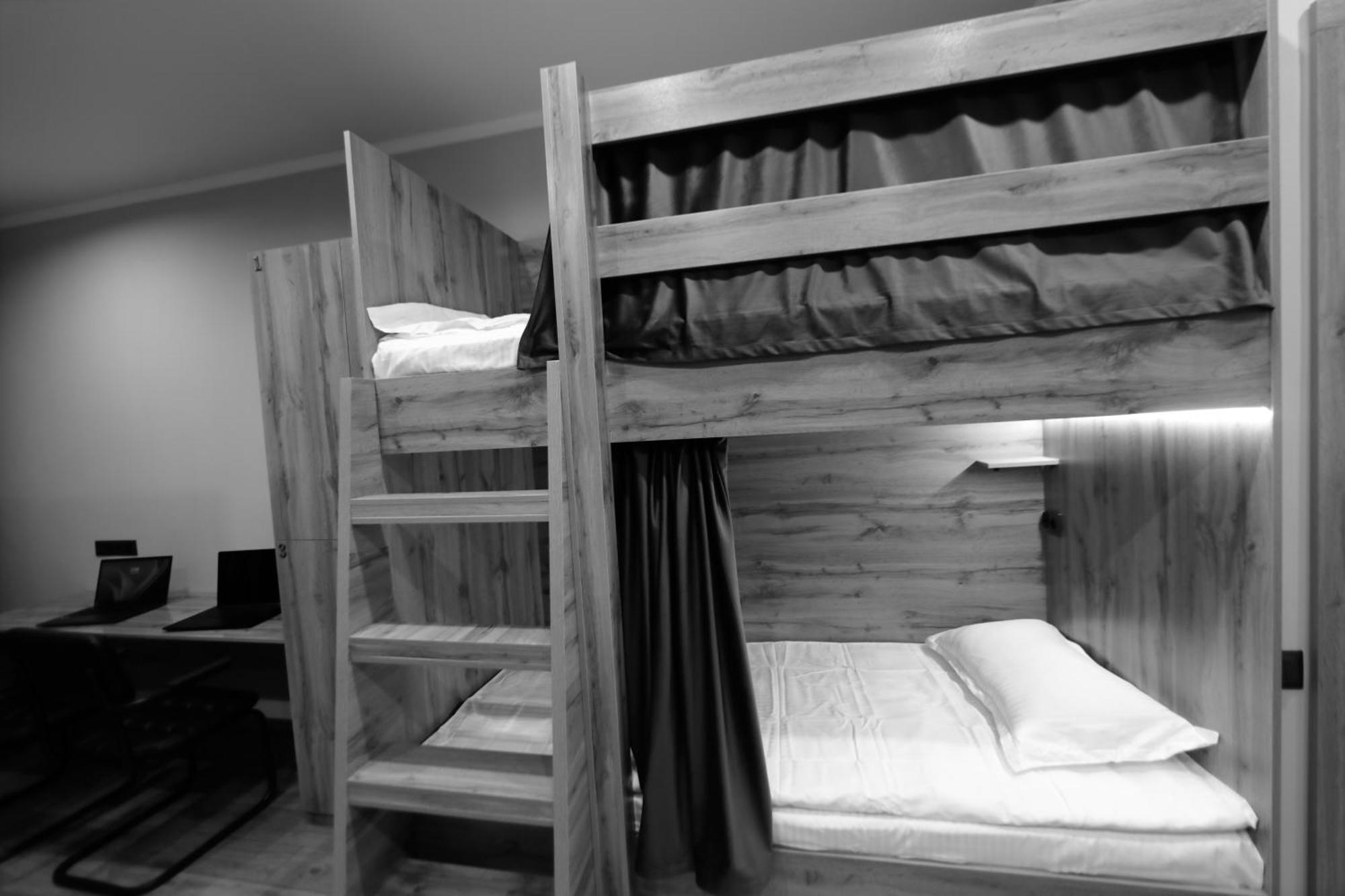 Cozy Hostel Bișkek Exterior foto